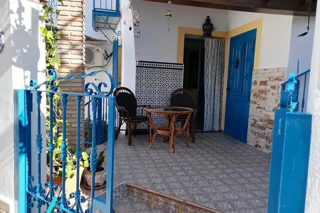 Holiday home House Maruja Includes 2 Complet Apartments With Wifi & Jacuzzi Cutar Spain