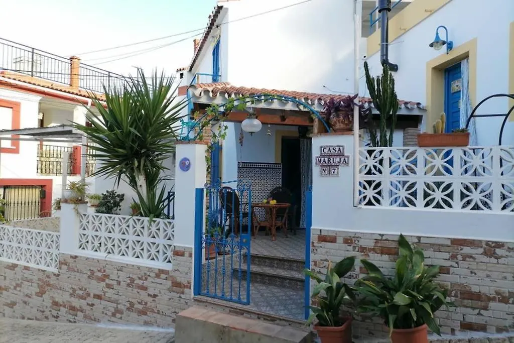 House Maruja Includes 2 Complet Apartments With Wifi & Jacuzzi Cutar