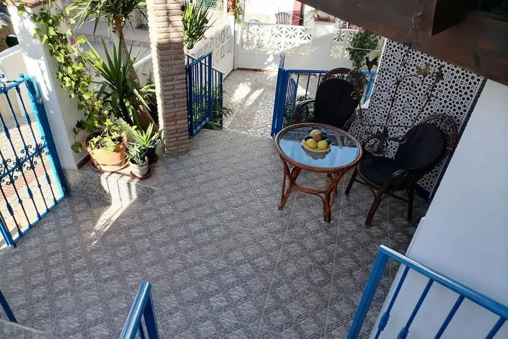 House Maruja Includes 2 Complet Apartments With Wifi & Jacuzzi Cutar Holiday home