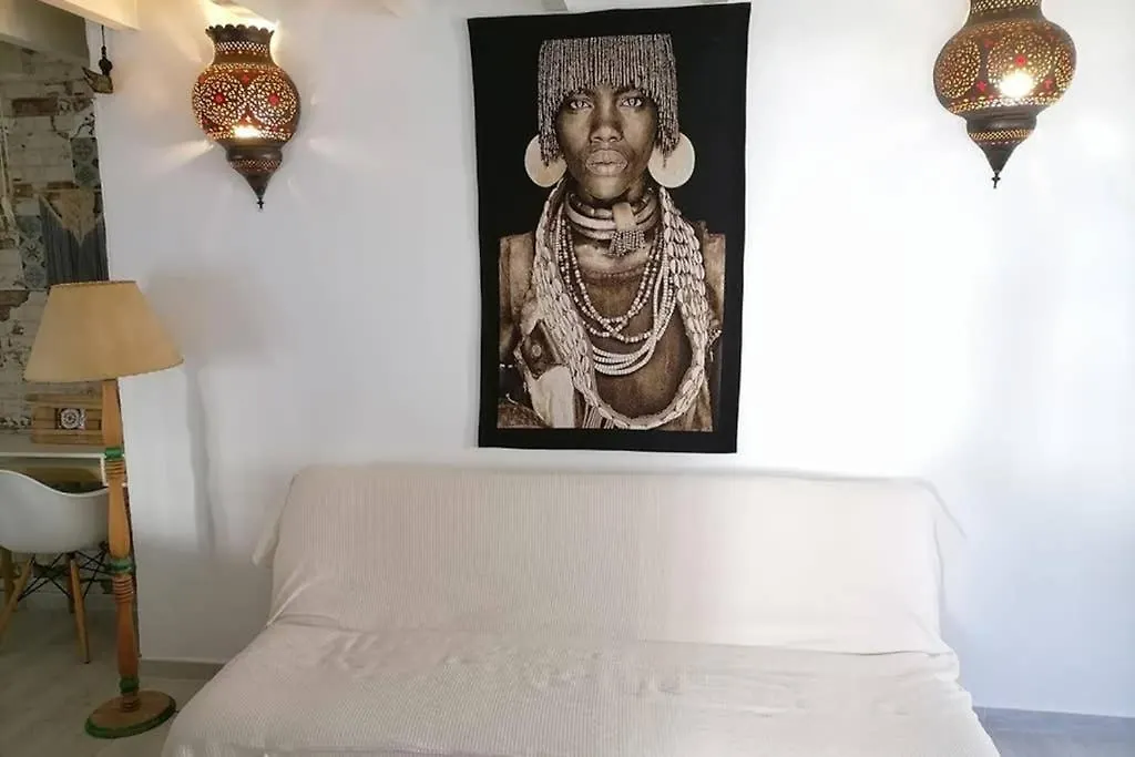 House Maruja Includes 2 Complet Apartments With Wifi & Jacuzzi Cutar