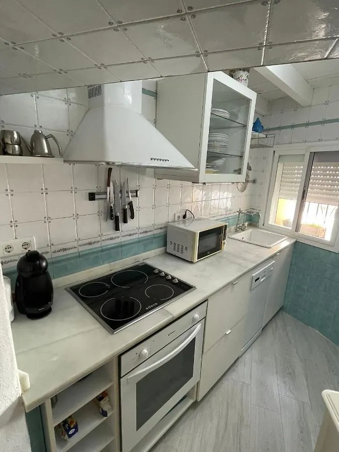 Holiday home House Maruja Includes 2 Complet Apartments With Wifi & Jacuzzi Cutar