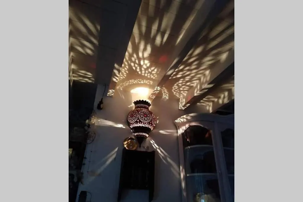 House Maruja Includes 2 Complet Apartments With Wifi & Jacuzzi Cutar